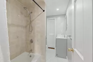 9 Vassall St, Quincy, MA 02170 - Photo 36