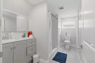 9 Vassall St, Quincy, MA 02170 - Photo 20