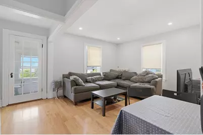 9 Vassall St, Quincy, MA 02170 - Photo 4