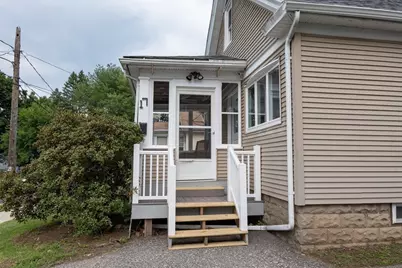 17 Bushwick Place, Springfield, MA 01109 - Photo 6