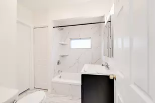 17 Bushwick Pl, Springfield, MA 01109 - Photo 24