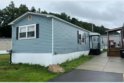 7 Cadillac Dr, Marlborough, MA 01752 - Photo 4