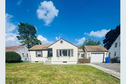 47 Redden Rd, Springfield, MA 01119 - Photo 1