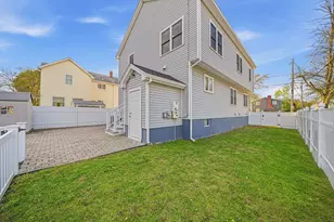 305 Lynn St, Malden, MA 02148 - Photo 36