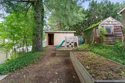 43 Elm St, Medford, MA 02155 - Photo 24