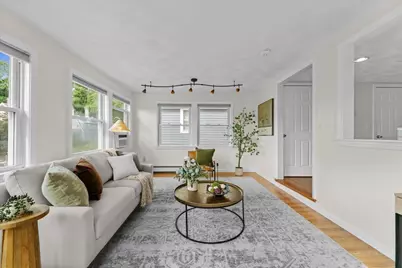 43 Elm St, Medford, MA 02155 - Photo 6