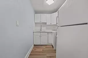 285 Lynn Shore, Lynn, MA 01902 - Photo 2