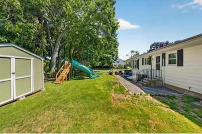 84 Evans Street, Somerset, MA 02726 - Photo 28