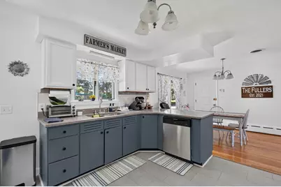 84 Evans Street, Somerset, MA 02726 - Photo 8