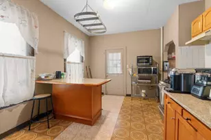 54 Richfield St, Boston, MA 02125 - Photo 18