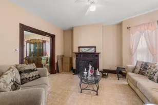 54 Richfield St, Boston, MA 02125 - Photo 6