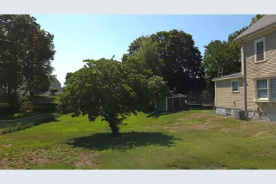 35 Jefferson St, Taunton, MA 02780 - Photo 4