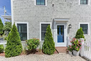 4 Race Rd, Provincetown, MA 02657 - Photo 2