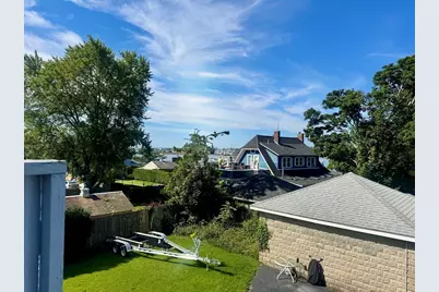 198 Main St #2 South, Fairhaven, MA 02719 - Photo 4
