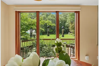 7 Miramar Dr, Pembroke, MA 02359 - Photo 12