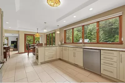 7 Miramar Dr, Pembroke, MA 02359 - Photo 8