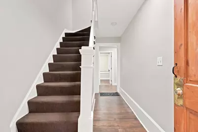 24 Walnut St, Fitchburg, MA 01420 - Photo 6