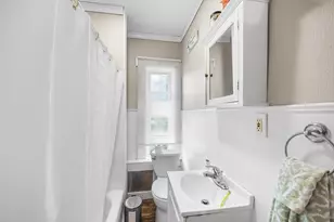 15 Cascade St, Fitchburg, MA 01420 - Photo 10