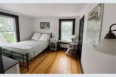25 Parker Hill Ave, Milford, MA 01757 - Photo 10