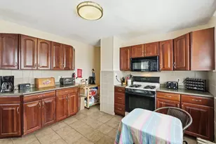 103 Duryea St, Springfield, MA 01104 - Photo 16