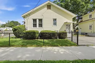 103 Duryea St, Springfield, MA 01104 - Photo 2
