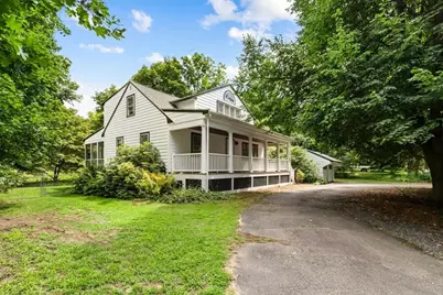 75 Lexington St, Burlington, MA 01803 - Photo 4