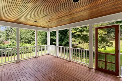 75 Lexington St, Burlington, MA 01803 - Photo 30