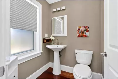 275 Common St, Quincy, MA 02169 - Photo 10