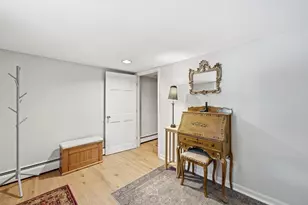 71 Warren Rd, Townsend, MA 01469 - Photo 2