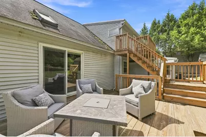 124 E Meadow Rd, Lowell, MA 01854 - Photo 38