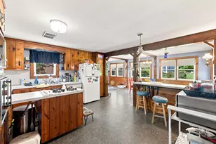 124 E Meadow Rd, Lowell, MA 01854 - Photo 8