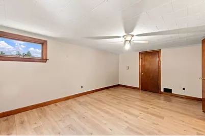 124 E Meadow Rd, Lowell, MA 01854 - Photo 32