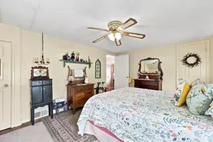 141 Harwich Rd, West Springfield, MA 01089 - Photo 24