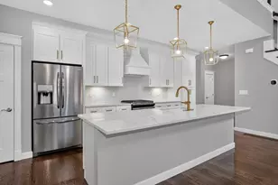 18 Village Ln, Bolton, MA 01740 - Photo 10