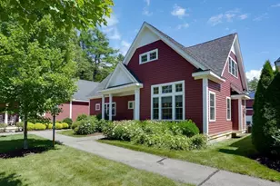 18 Village Ln, Bolton, MA 01740 - Photo 2