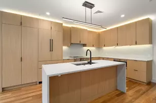 58 Kent, Brookline, MA 02445 - Photo 2