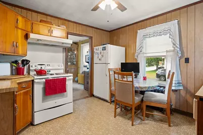 15 Willow Street, Reading, MA 01867 - Photo 10