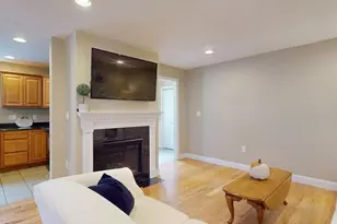 23 Enaya Cir, Worcester, MA 01606 - Photo 10