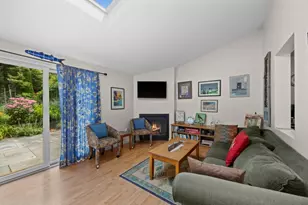 135 Mayflower Ln, Tisbury, MA 02568 - Photo 24