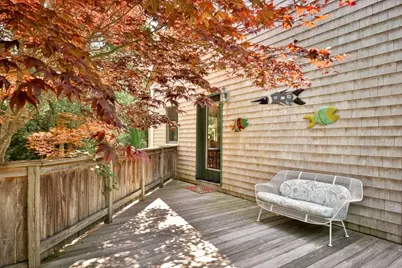 135 Mayflower Lane, Tisbury, MA 02568 - Photo 6