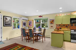 135 Mayflower Ln, Tisbury, MA 02568 - Photo 14
