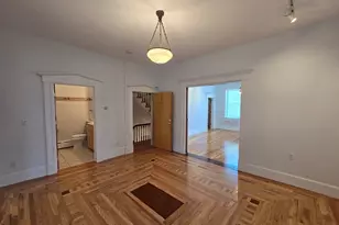 116 Winnisimmet St, Chelsea, MA 02150 - Photo 18