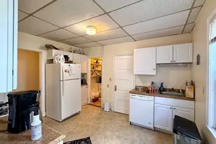 14 Craigie St, Somerville, MA 02143 - Photo 4