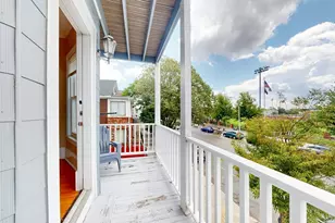 561 Broadway, Somerville, MA 02145 - Photo 10
