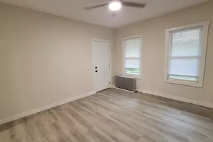 64 Edinboro St, Marlborough, MA 01752 - Photo 2