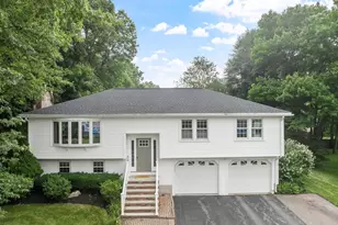 27 Hapgood Way, Shrewsbury, MA 01545 - Photo 2