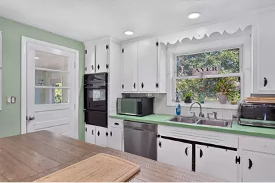18 Vernon St, Ayer, MA 01432 - Photo 10