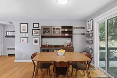 28 Hilltop Circle, Worcester, MA 01609 - Photo 8