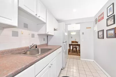 7 Colonial Village Dr #2, Arlington, MA 02474 - Photo 10