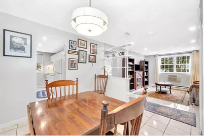 7 Colonial Village Dr #2, Arlington, MA 02474 - Photo 8